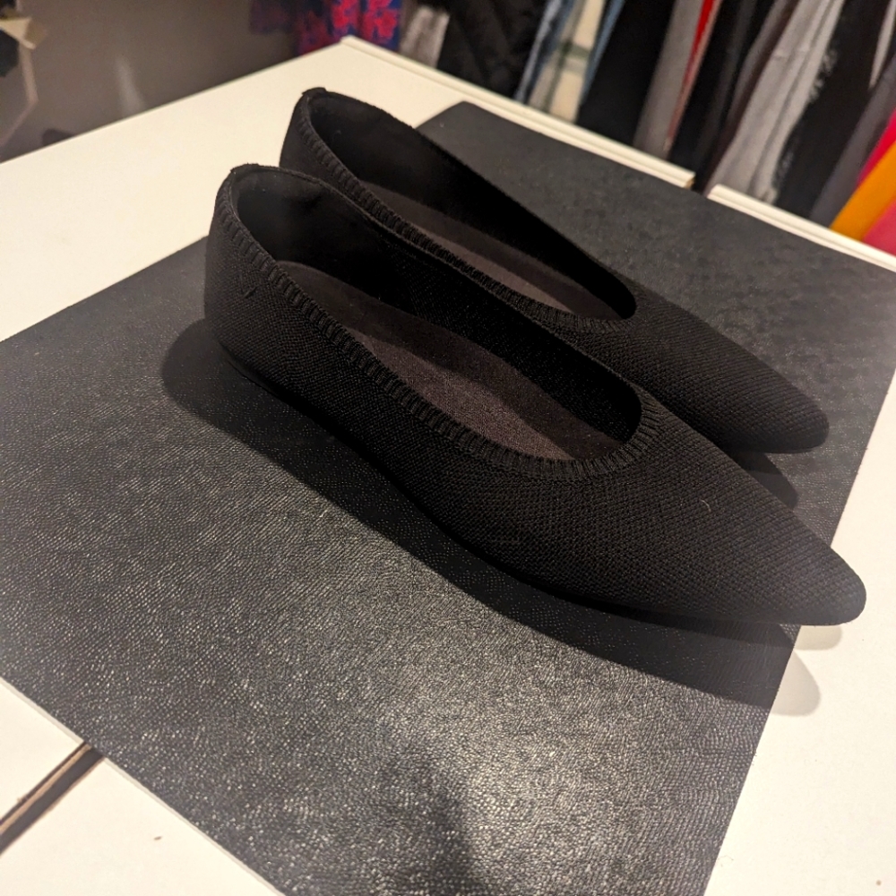Vivaia Aria Flat